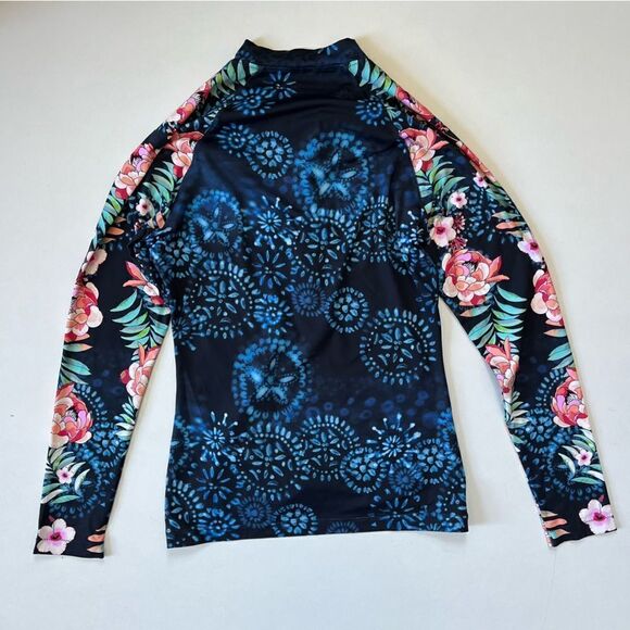 Johnny Was Annia Printed Surf Shirt Small - Picture 9 of 9